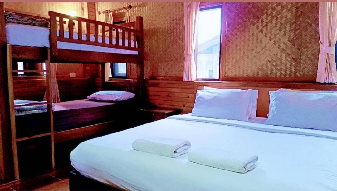 Baan Soontree Resort Chiang Rai Buitenkant foto